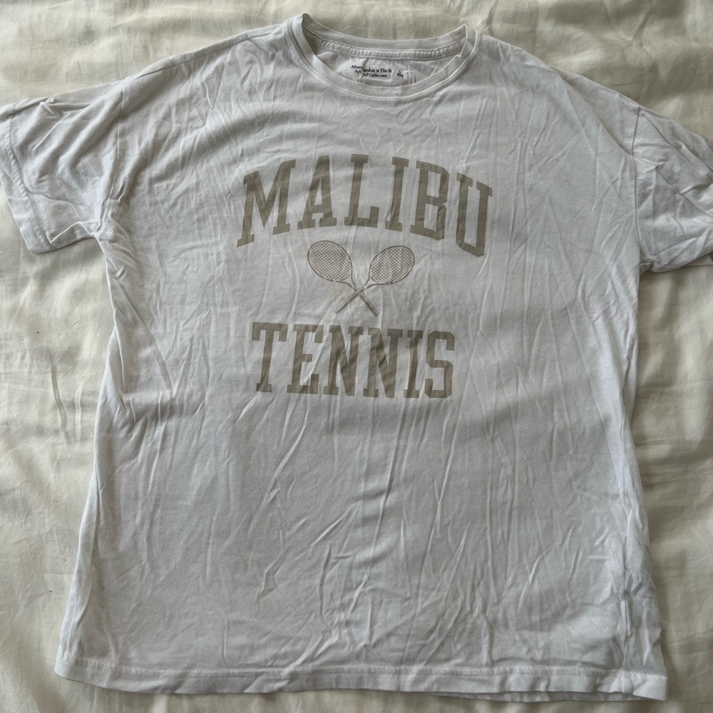 Abercrombie tee